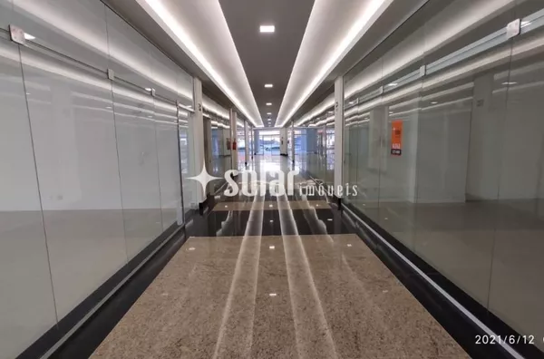 SALA COMERCIAL 18 GALERIA ED MONTE EFRAIM AV BRASIL N 600 B CENTRO