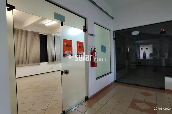 SALA COMERCIAL 09 C GALERIA ITACOLOMI AV TUPI N 2715 B CENTRO