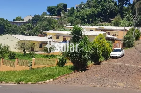 RESIDENCIAL AURORA CASA 08 BL A TRAVESSA ABEL ANTONIO GUERRA N 33 B MENINO DEUS