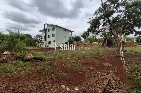 TERRENO R GOVERNADOR JORGE LACERDA B CENTRO