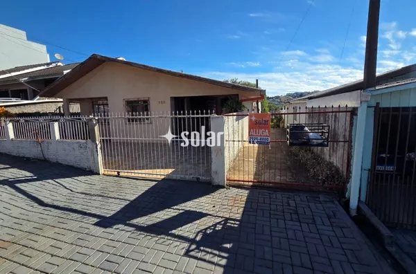 CASA DE ALVENARIA FUNDOS B FRARON