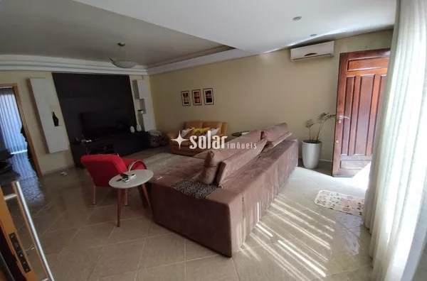 CASA DE ALVENARIA ALTO PADRAO C/ SALA COMERCIAL  R ITAPUA N 1258 B BANCARIOS