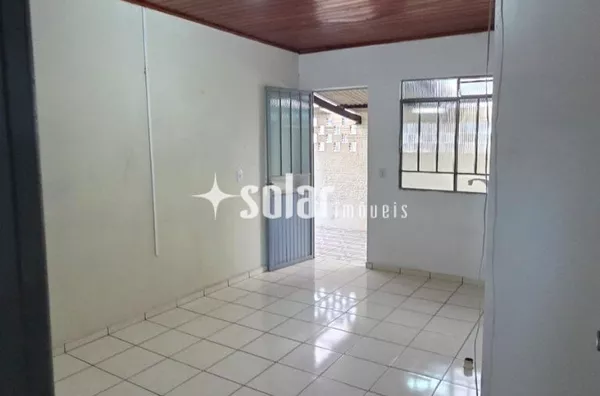 CASA DE ALVENARIA B LA SALLE