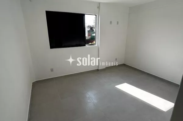 ED LARISSA APTOS DISPONÍVEIS R NEREU RAMOS N 631 B VILA ISABEL