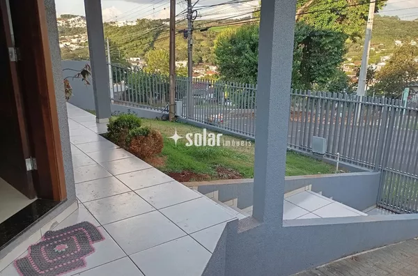 SOBRADO DE ALVENARIA R TOCANTINS N 553 B SAO VICENTE