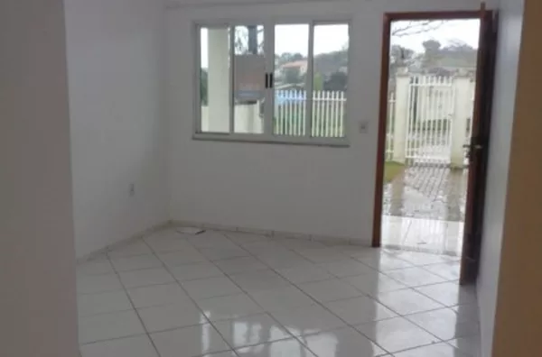 CASA DE ALVENARIA B NOVO HORIZONTE