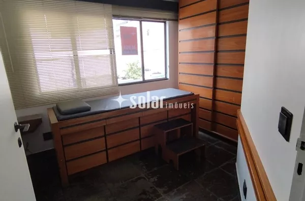 SALA COMERCIAL 05 ED PIONEIRO R PEDRO RAMIRES DE MELLO N 274 B CENTRO