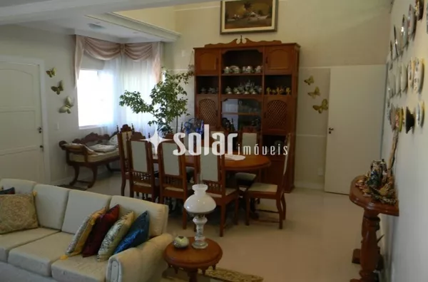 CASA ALTO PADRÃO-CENTRO