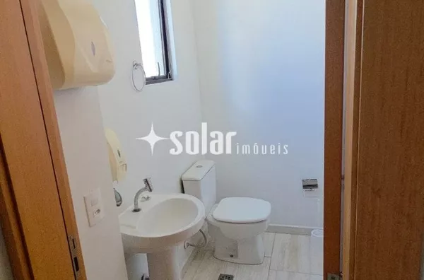 SALA COMERCIAL 303 ED DALLA VALLE R TAPAJOS N 352 B CENTRO