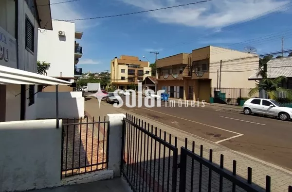 SALA COMERCIAL TERREA R XINGU N 281 B CENTRO