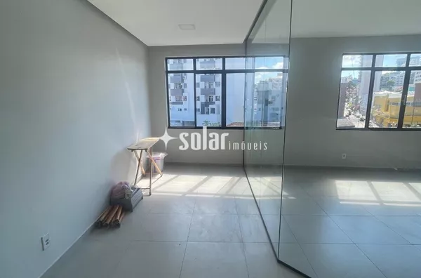 SALA COMERCIAL 06 ED MANFROI R IGUAÇU N 605 B CENTRO