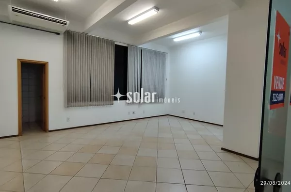 SALA COMERCIAL 09 C GALERIA ITACOLOMI AV TUPI N 2715 B CENTRO