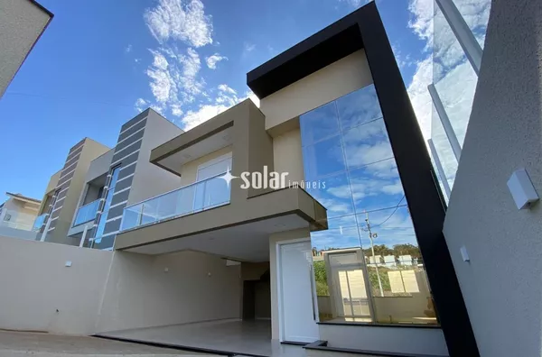 SOBRADO DE ALVENARIA C/ PISCINA R OSWALDO CATUSSO N 447 B SAO FRANCISCO