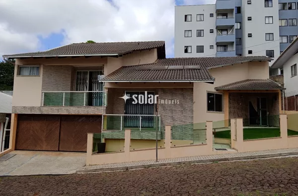 CASA DE ALVENARIA ALTO PADRAO TV CAMOZZATTO N 30 B CENTRO