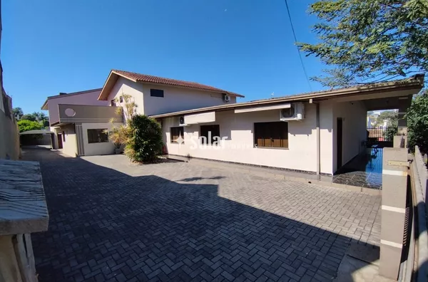 CASA DE ALVENARIA ALTO PADRAO C/ SALA COMERCIAL  R ITAPUA N 1258 B BANCARIOS