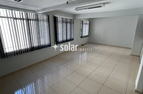 SALA COMERCIAL 08 ED MANFROI R IGUAÇU N 605 B CENTRO