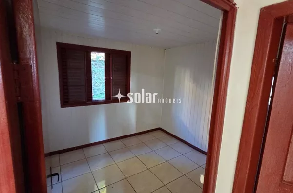 CASA DE MADEIRA (FUNDOS) B PINHEIRINHO