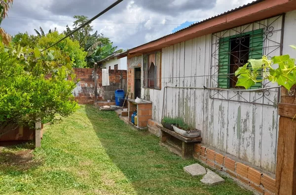 Casa á venda localizado no Bairro Colina verde 