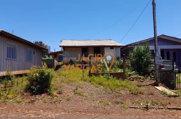 Casa á venda no bairro Nossa senhora das graças 
