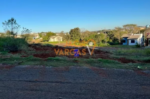 Lote á venda localizado no Bairro Estação 