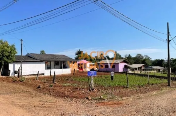 Lote á venda localizado no Bairro Colina verde 