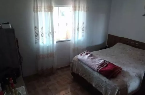 Chácara á venda localizada na Linha Vargem Bonita 