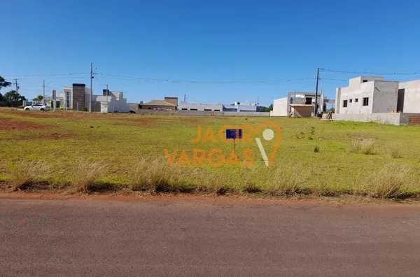 Lote á venda localizado no Loteamento Notável 