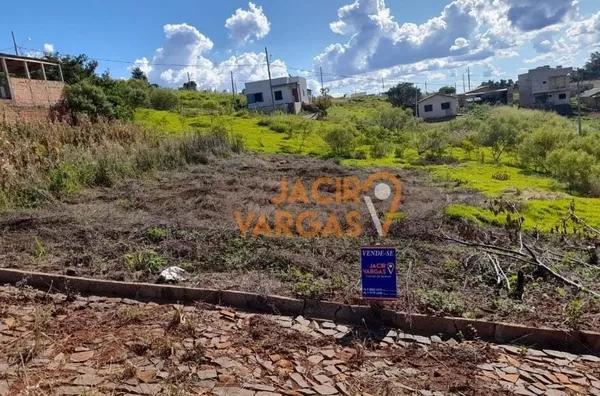 Lote á venda localizado no loteamento Maronez 