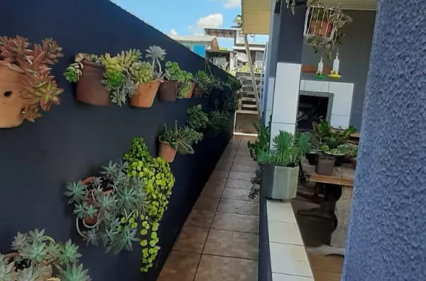 Casa á venda localizada no Bairro São Francisco 