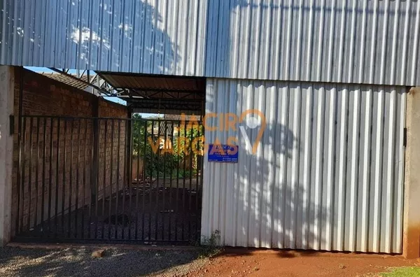 Barracão á venda localizado no Bairro Água verde 