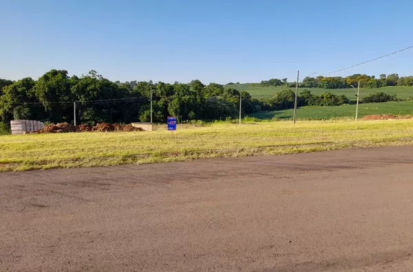 Lote á venda localizado no Loteamento Notável 