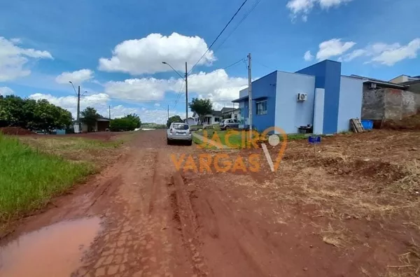 Lote á venda localizado no Bairro santa Paulina 