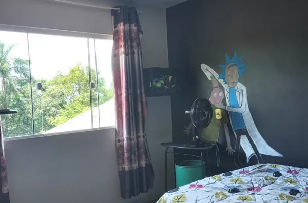 Casa á venda localizada no Bairro Colina verde 