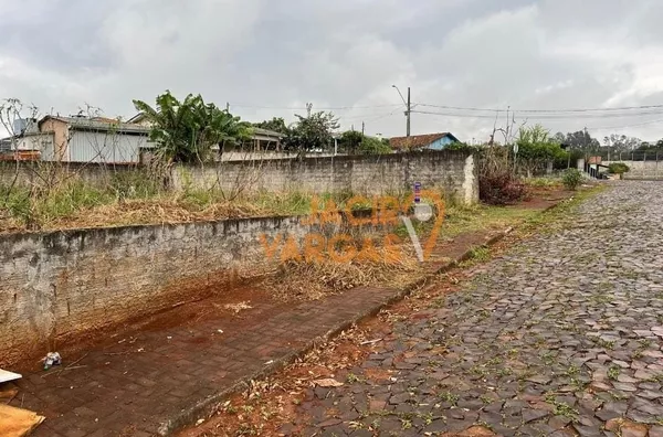 Lote á venda localizado no loteamento Dellani III