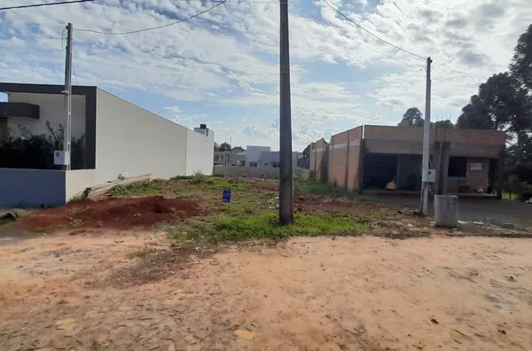 Lote á venda localizado no Bairro Rondinha 