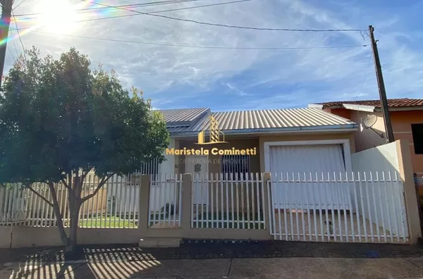 Casa com piscina no Princesa Isabel