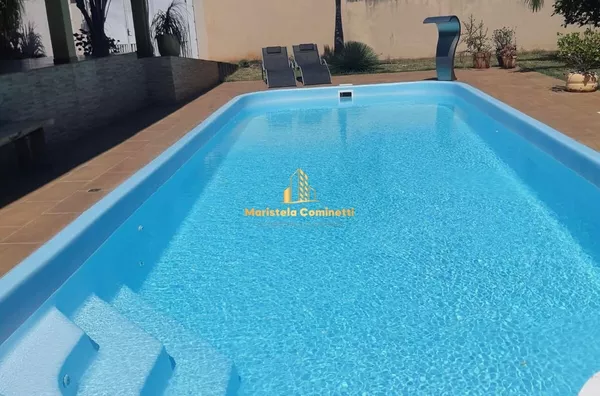 Casa incrível no Centro de Santo Antônio do Sudoeste