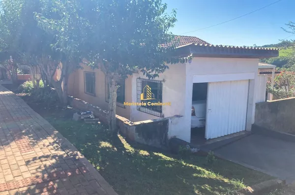 Casa com ponto comercial em Santo Antônio do Sudoeste