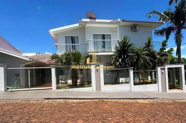 SOBRADO ALTO PADRÃO EM SANTO ANTÔNIO DO SUDOESTE
