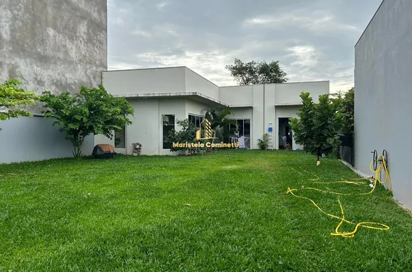 VENDE-SE CASA ALTO PADRÃO EM SANTO ANTÔNIO DO SUDOESTE