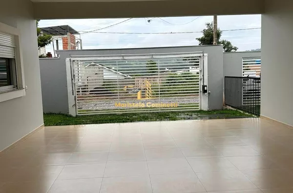 VENDE-SE CASA ALTO PADRÃO EM SANTO ANTÔNIO DO SUDOESTE