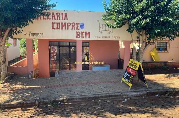 Casa com ponto comercial em Santo Antônio do Sudoeste