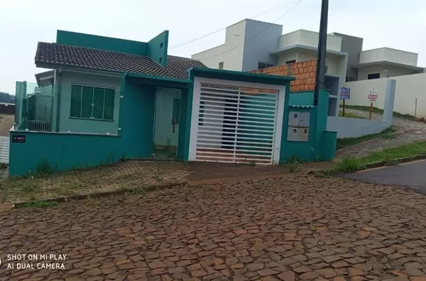 LOCAÇÃO: CASA NO BAIRRO ALVORADA 