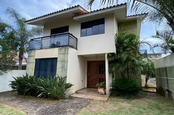 VENDA: CASA NO BAIRRO SANTA TEREZINHA (PRÓXIMO AO GRÊMIO)
