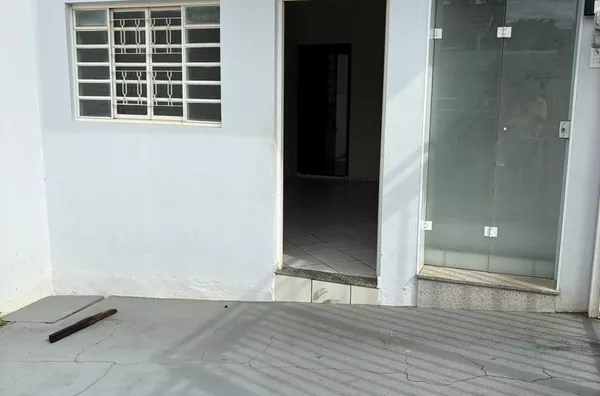 Casa á Venda, 3 quarto(s),  Fátima 3, Pouso Alegre