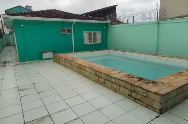 Casa à venda, Centro, Pouso Alegre