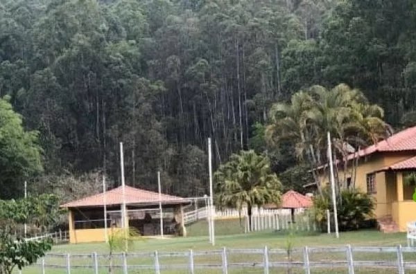 Sítio - Bairro Coutinho em Congonhal