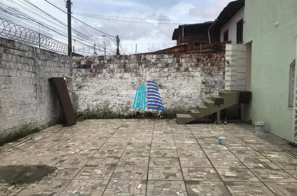 CASA RUA SÃO JOÃO 952