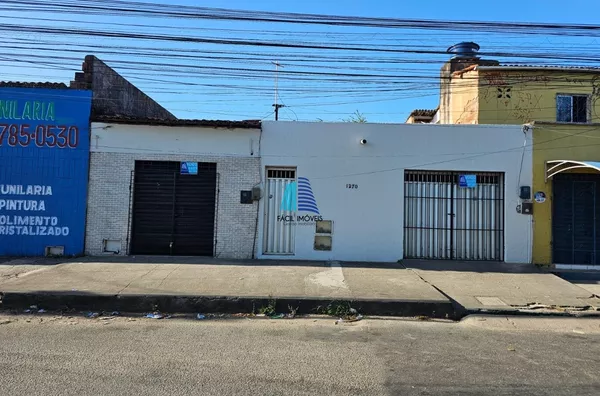 VENDA - CASA AVENIDA H, Nº: 1270 - CONJUNTO CEARÁ