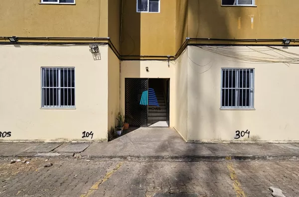 APTO 102 - RESIDENCIAL 1º DE MAIO, GRANJA PORTUGAL